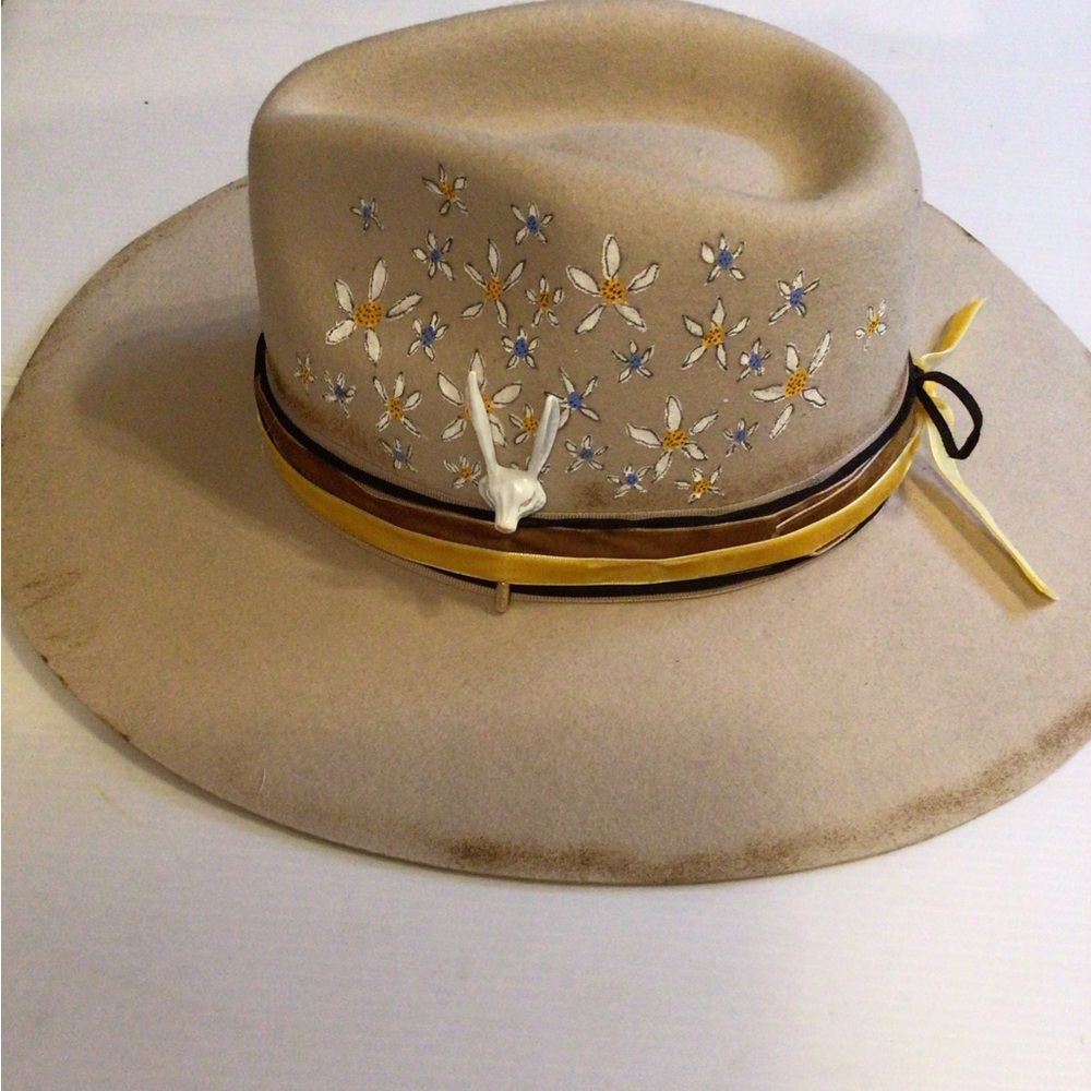 NEW! Embroidered Cream Hat with Floral Design